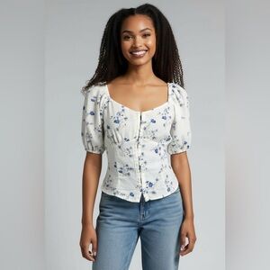 Sienna Sky Ivory Blue Floral Puff Sleeve Corset Style Top Women’s Medium